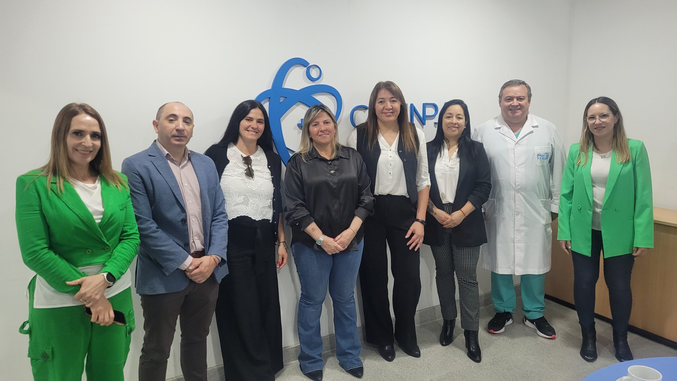 AUTORIDADES PROVINCIALES RECORREN LA FUNDACIÓN CEMNPA: UNA MIRADA CONJUNTA AL FUTURO DE LA SALUD SANTACRUCEÑA