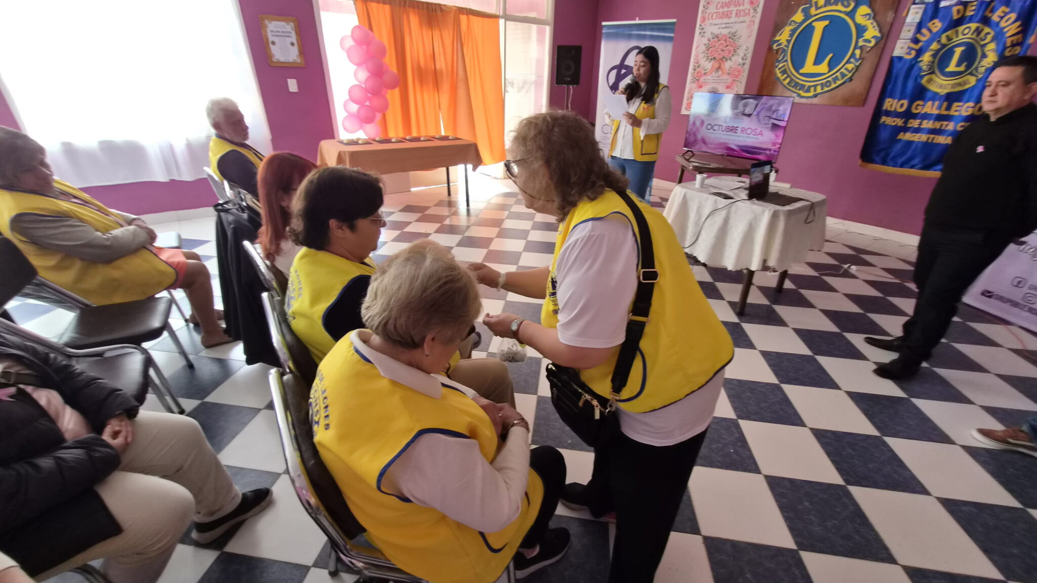 Charla Rosa CLub de Leones 05