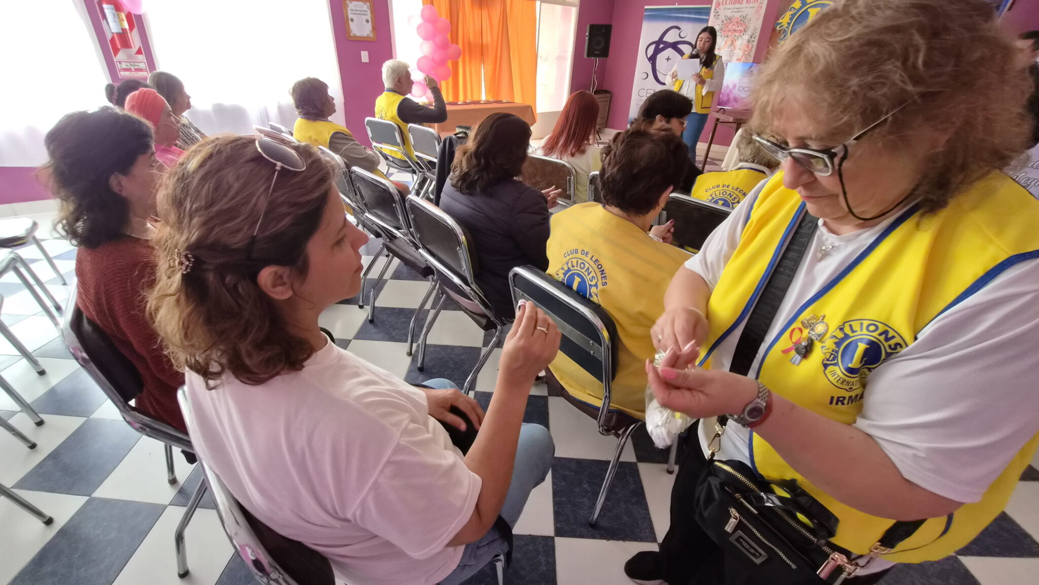 Charla Rosa CLub de Leones 07