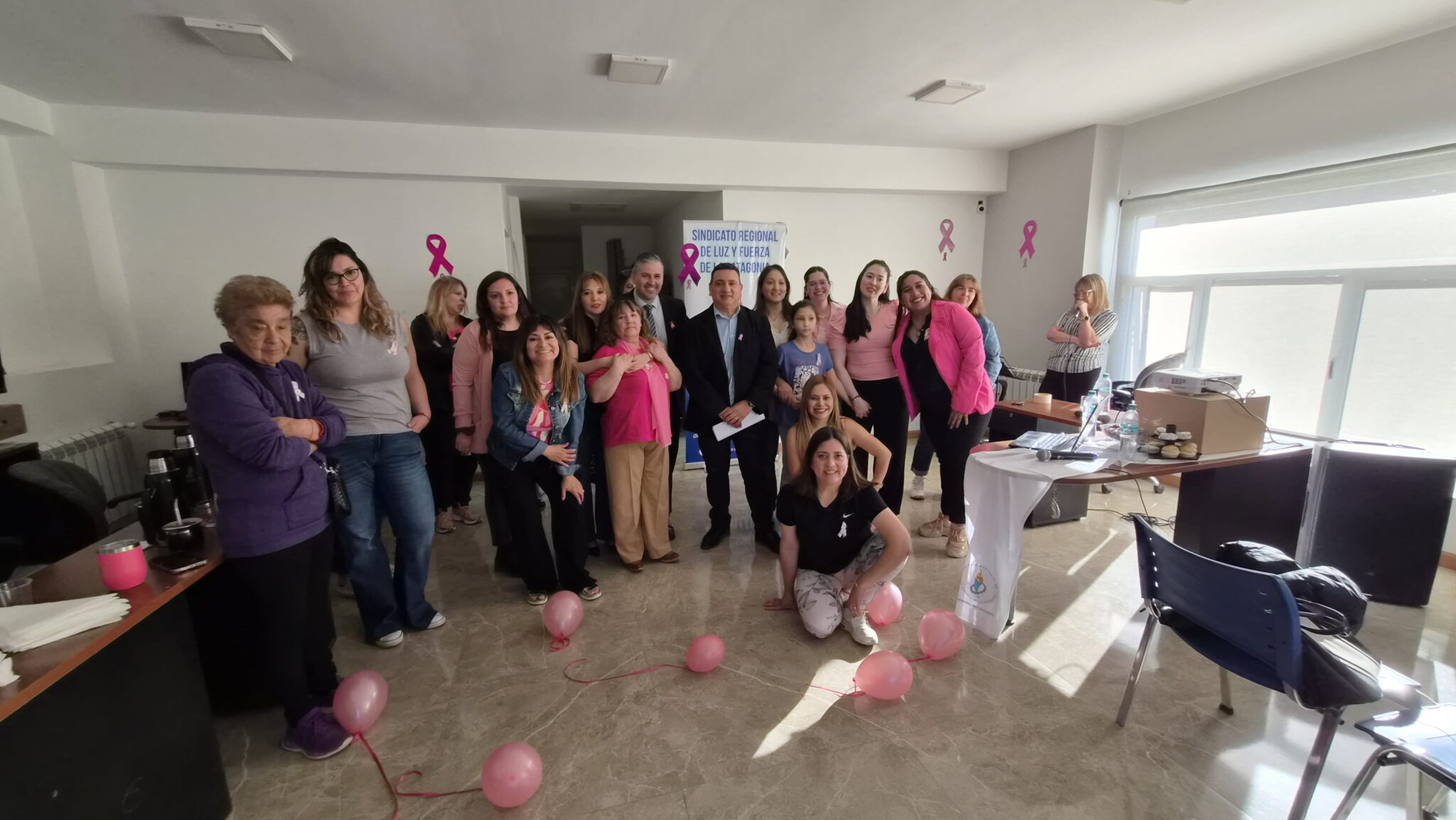 Charla Rosa Luz y Fuerza 13
